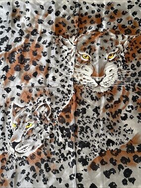 Vintage Big Cat Leopard Cheetah Silk Scarf Silver Grey Brown 32” square